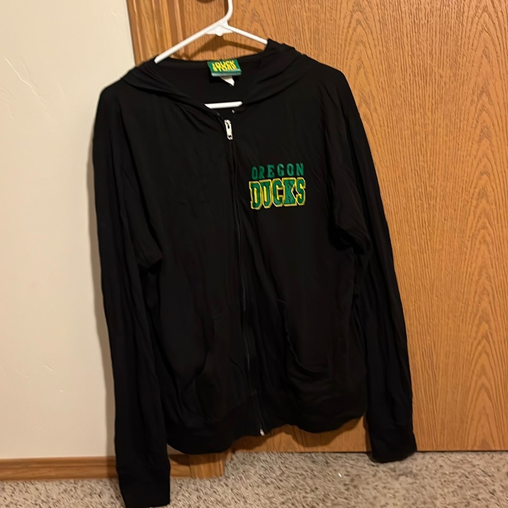 Oregon ducks zip up